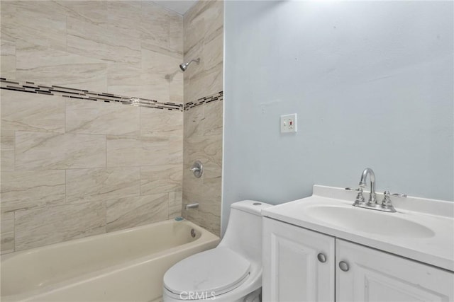 3561 E 6th St, Los Angeles, CA 90023 - full bath with bathing tub / shower combination and vanity