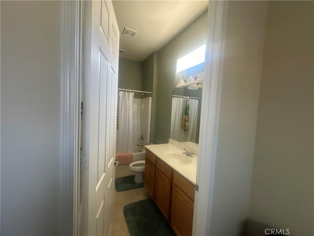 1185 Lantana Rd, Beaumont, CA 92223 - bathroom featuring vanity and shower / bath combination with curtain