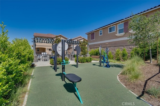 15147 Ridge Ln Unit 5, Fontana, CA 92336 - view of home's community with a pergola