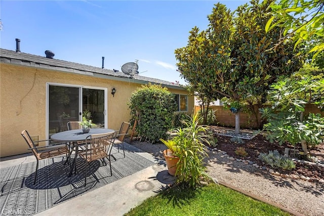 4161 E Fauna Ave, Anaheim, CA 92807 - view of patio with outdoor dining area