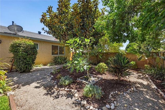 4161 E Fauna Ave, Anaheim, CA 92807 - view of yard