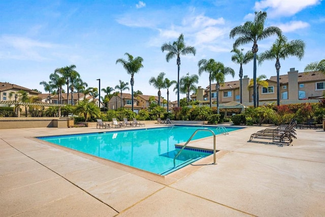 4625 Los Alamos Way Unit C, Oceanside, CA 92057 - community pool featuring a residential view and a patio