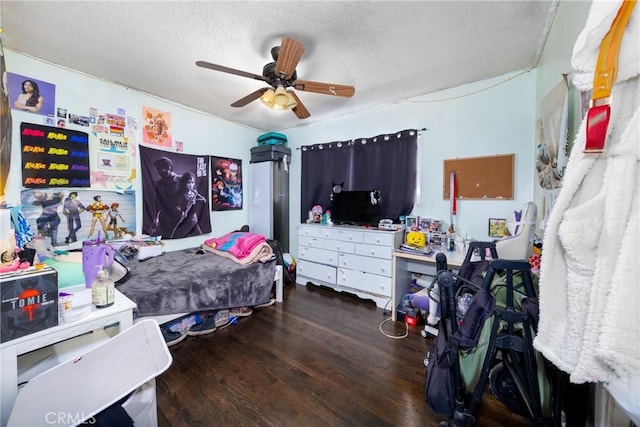 5082 La Madera Ave, El Monte, CA 91732 - bedroom with a textured ceiling, wood finished floors, and ceiling fan