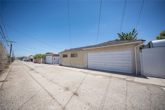 17229 Ardath Ave, Torrance, CA 90504 - view of garage