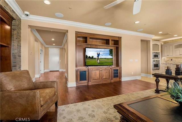 44277 Reidel St, Temecula, CA 92592 - living area featuring crown molding, wood finished floors, a ceiling fan, and recessed lighting