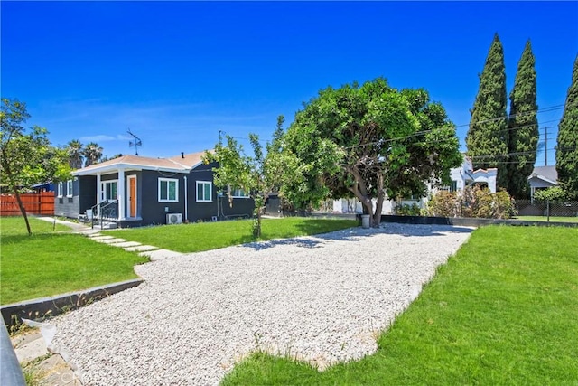 7509 Parmelee Ave, Los Angeles, CA 90001 - photo 20