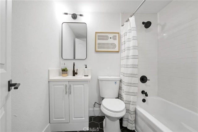 7509 Parmelee Ave, Los Angeles, CA 90001 - photo 10
