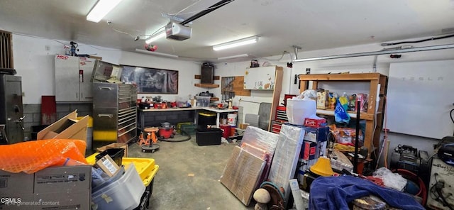 4141 Willow Trl, Frazier Park, CA 93225 - garage with a garage door opener