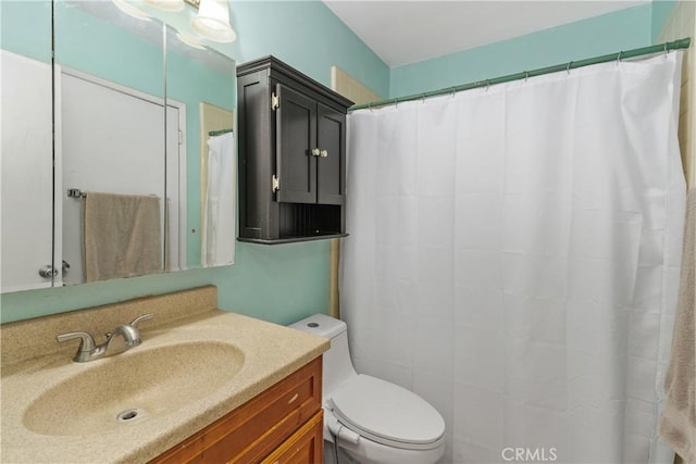 5080 Pearblossom, Riverside, CA 92507 - full bathroom featuring vanity and a shower with curtain