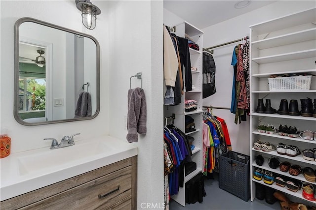 5080 Pearblossom, Riverside, CA 92507 - view of spacious closet