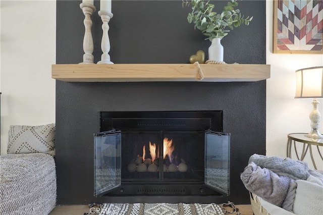 27322 Eastridge Dr, Lake Forest, CA 92630 - detailed view of a glass covered fireplace