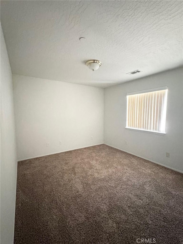 32161 Zircon Rd, Lucerne Valley, CA 92356 - empty room featuring carpet flooring and a textured ceiling