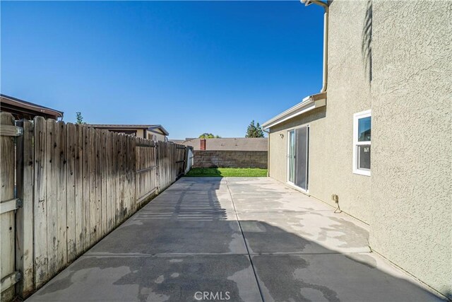1440 Amanda Pl, Upland, CA 91784 - fenced backyard featuring a patio