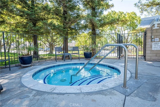 1440 Amanda Pl, Upland, CA 91784 - view of swimming pool with a hot tub and a swimming pool