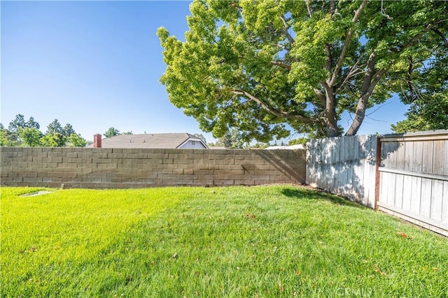 1440 Amanda Pl, Upland, CA 91784 - view of fenced backyard