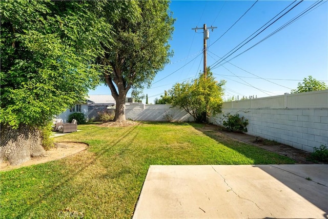 11243 Gaviota Ave, Granada Hills, CA 91344 - fenced backyard with a patio