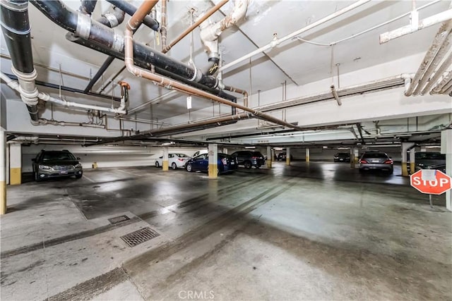 358 S Gramercy Pl Unit 201, Los Angeles, CA 90020 - view of parking deck