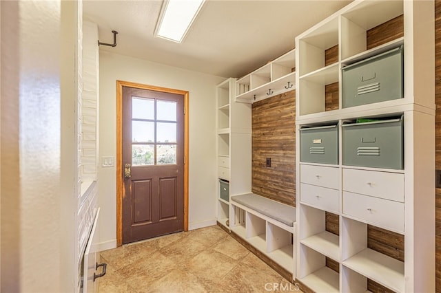 14320 Kiptree Dr, Lake Hughes, CA 93532 - mudroom with baseboards