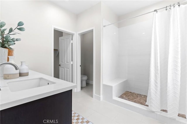 28 Sembrio St, Rancho Mission Viejo, CA 92694 - full bath with a tile shower, tile patterned flooring, and vanity