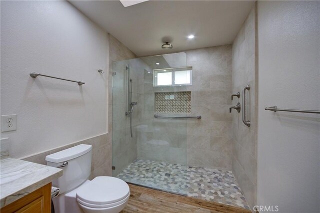 355 Via Vicente, Nipomo, CA 93444 - bathroom with vanity and a tile shower