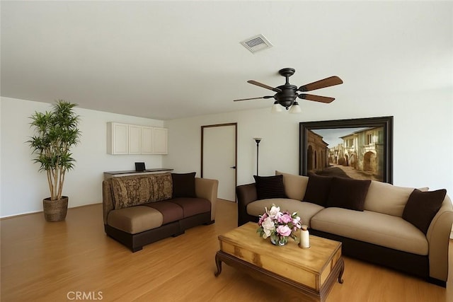 41150 Nona Ct, Hemet, CA 92544 - living area featuring light wood-style flooring and a ceiling fan