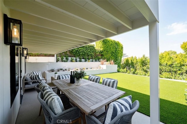 13817 Valley Vista Blvd, Sherman Oaks, CA 91423 - view of patio