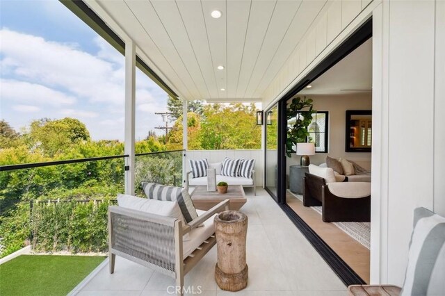 13817 Valley Vista Blvd, Sherman Oaks, CA 91423 - sunroom / solarium featuring outdoor lounge area