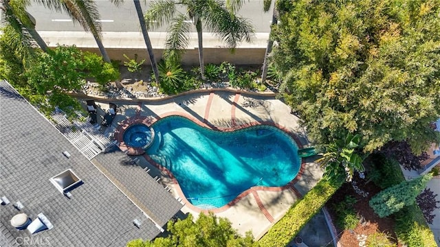 24622 Cresta Ct, Laguna Hills, CA 92653 - aerial view of a pool