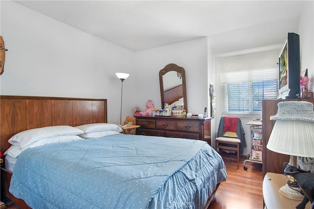 10254 Catalina Pl, Rancho Cucamonga, CA 91730 - bedroom featuring wood finished floors
