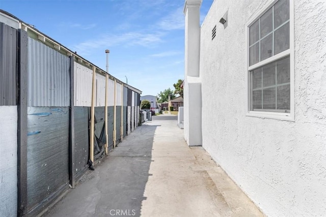 727 E 94th St, Los Angeles, CA 90002 - view of road