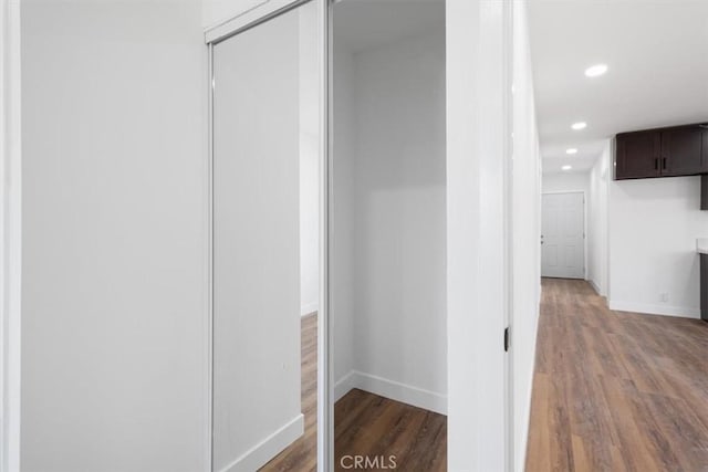 727 E 94th St, Los Angeles, CA 90002 - view of closet