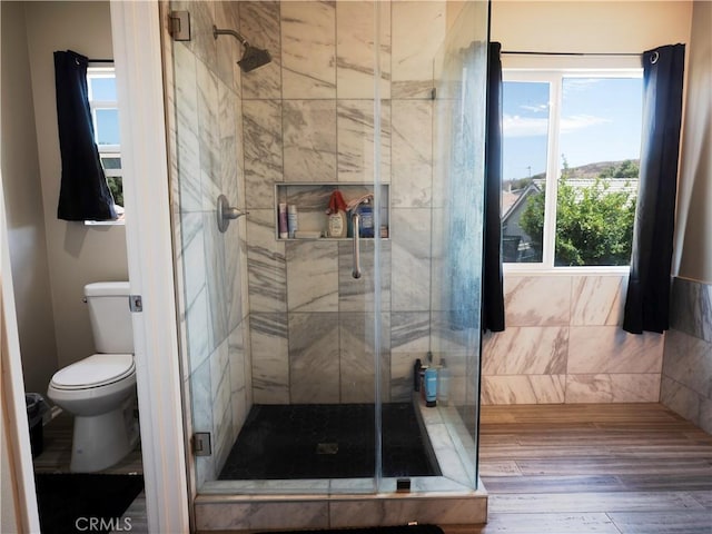 1870 Rosemont Cir, San Jacinto, CA 92583 - bathroom featuring a stall shower