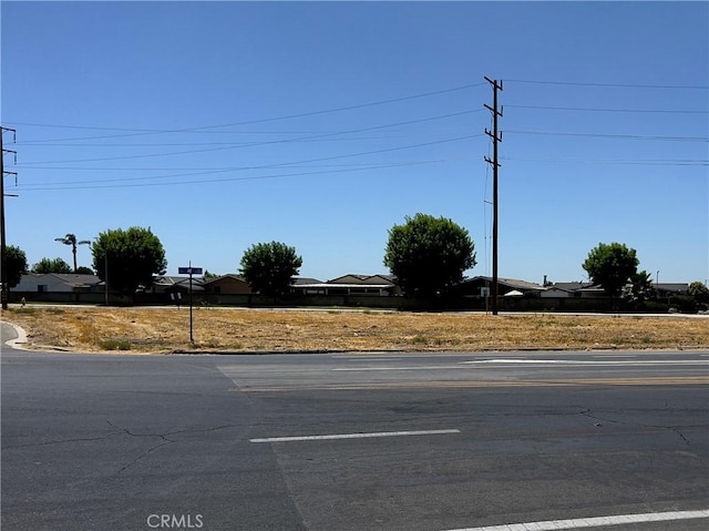 1 M St, Tulare, CA 93274