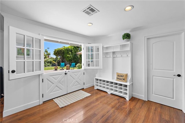 2805 Via Montecito, San Clemente, CA 92672 - mudroom featuring wood finished floors, recessed lighting, and ornamental molding
