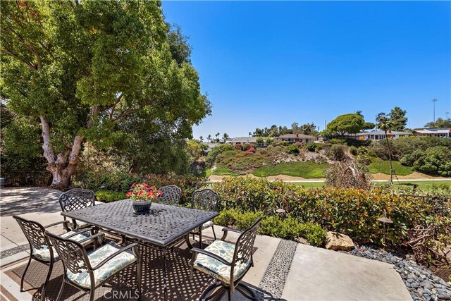 2805 Via Montecito, San Clemente, CA 92672 - view of patio featuring outdoor dining space
