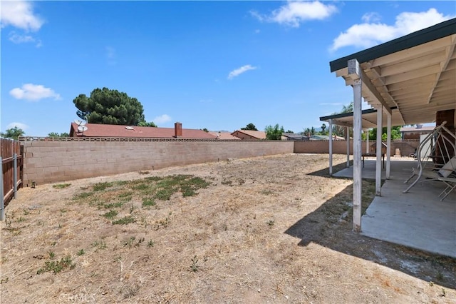 2294 Daisy Way, Hemet, CA 92545 - fenced backyard featuring a patio