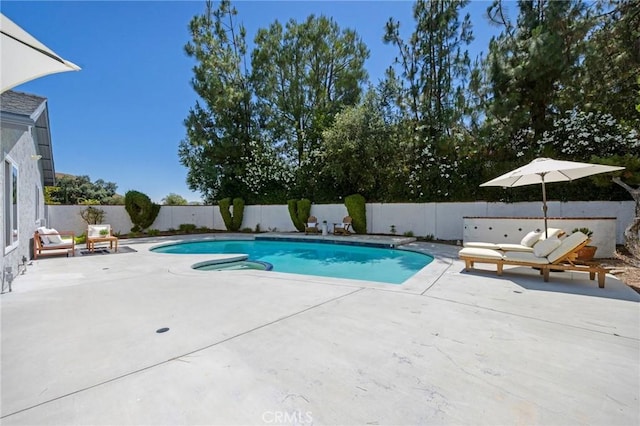26017 Redbluff Dr, Calabasas, CA 91302 - view of swimming pool with a patio and a fenced backyard