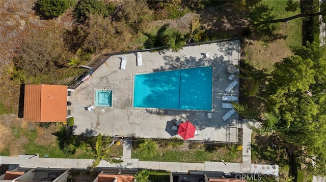 9778 Via Roma, Burbank, CA 91504 - aerial view of property and surrounding area featuring a pool