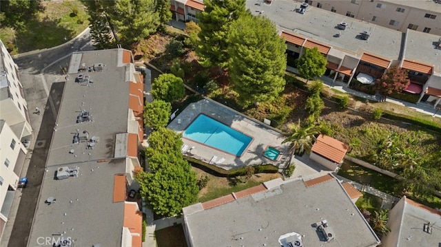 9778 Via Roma, Burbank, CA 91504 - aerial view of a pool area