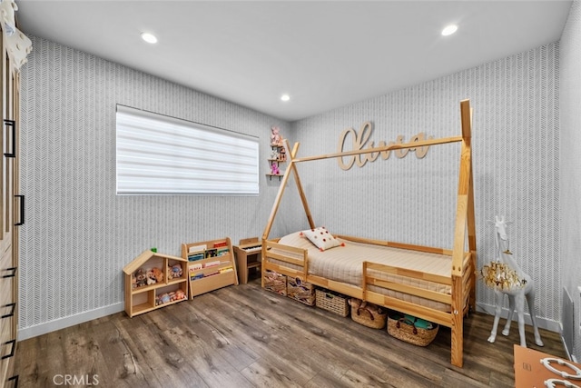 9778 Via Roma, Burbank, CA 91504 - bedroom with wood finished floors, wallpapered walls, and recessed lighting