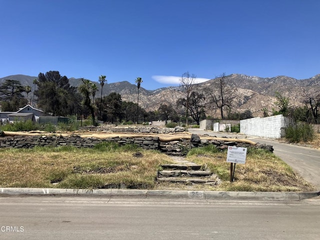 25 E Palm St, Altadena, CA 91001