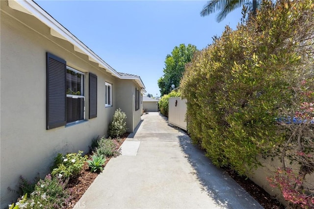 1544 3rd St, Manhattan Beach, CA 90266 - view of yard