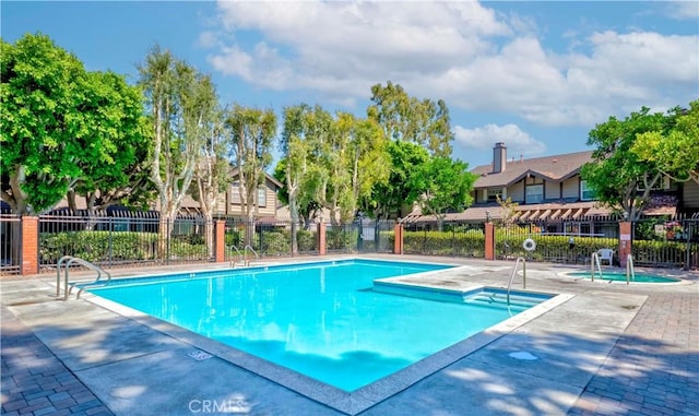 2323 S Cutty Way Unit 58, Anaheim, CA 92802 - community pool with a patio area