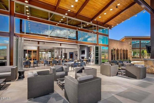 1622 Trailview Dr, Beaumont, CA 92223 - view of patio / terrace with outdoor lounge area