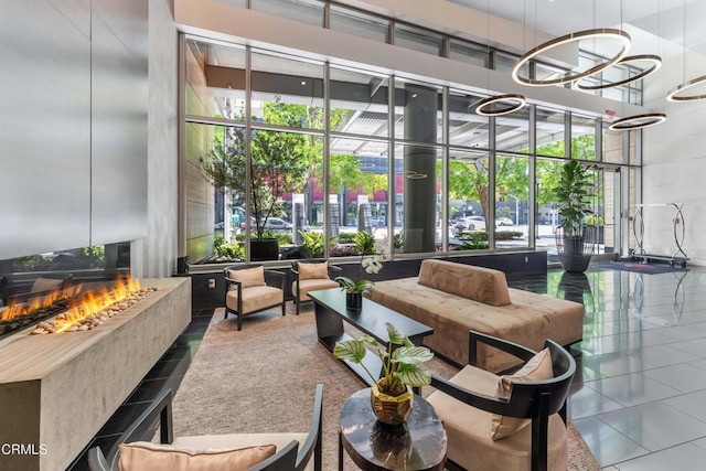 1155 S Grand Ave Unit 1510, Los Angeles, CA 90015 - lobby featuring a high ceiling