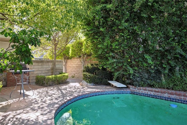 8042 Masefield Ct, West Hills, CA 91304 - view of pool