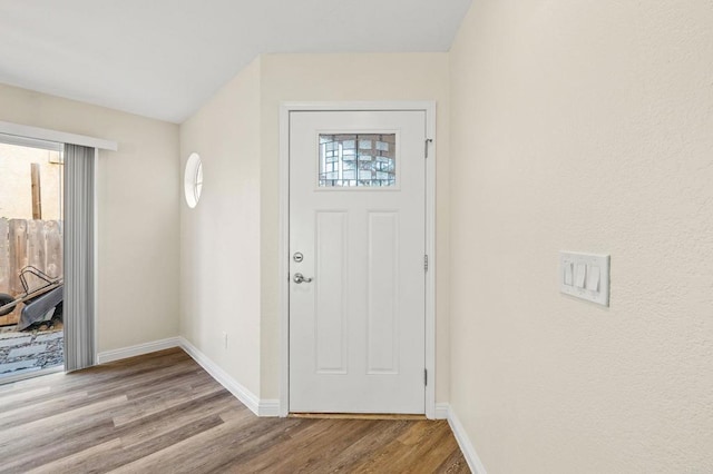 5149 Maplewood Cir, Oceanside, CA 92056 - foyer featuring wood finished floors and baseboards