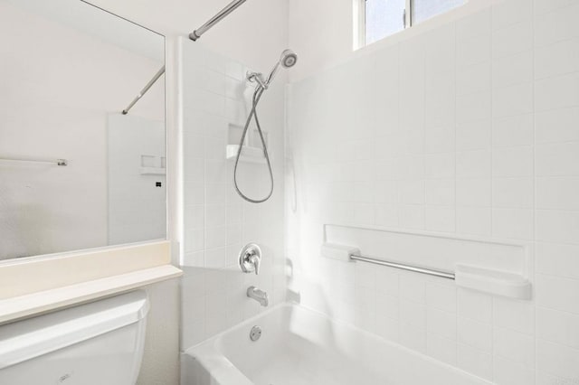 5149 Maplewood Cir, Oceanside, CA 92056 - bathroom featuring bathtub / shower combination and toilet