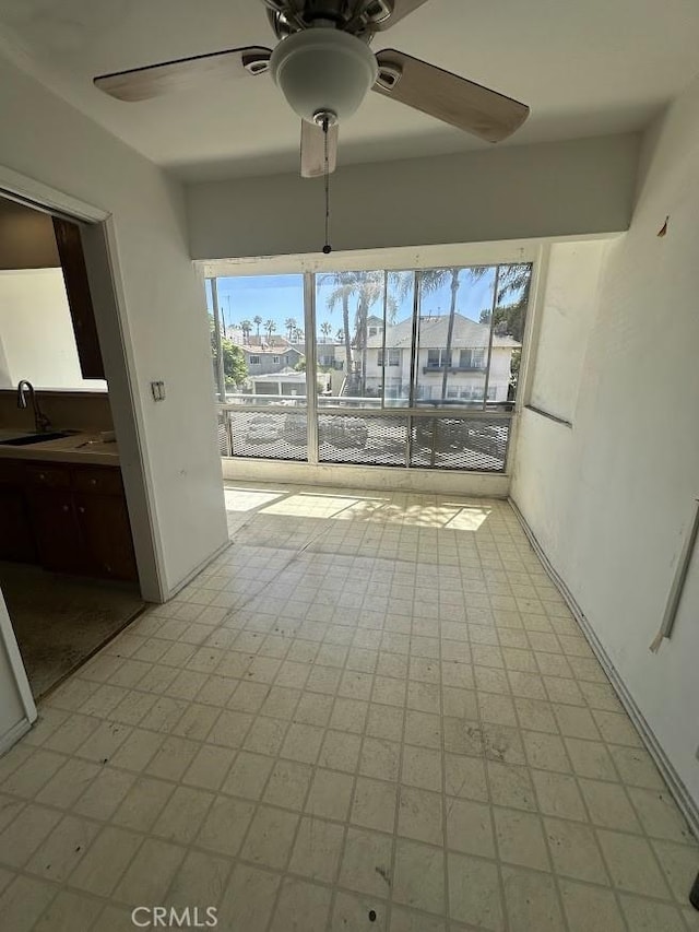 505 Cedar Ave Unit 2A, Long Beach, CA 90802 - unfurnished room featuring light floors and a ceiling fan
