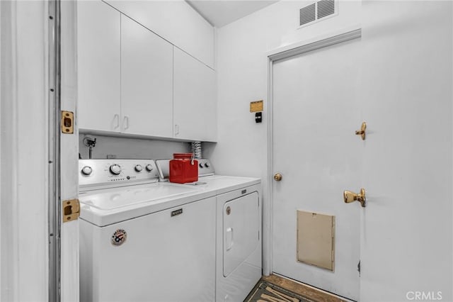 1358 Oakhurst Ct, Camarillo, CA 93010 - laundry area with washing machine and dryer and cabinet space
